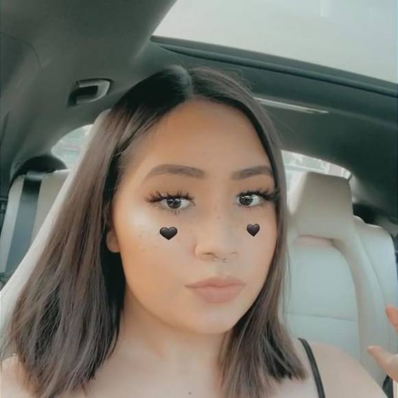 claire_arenas